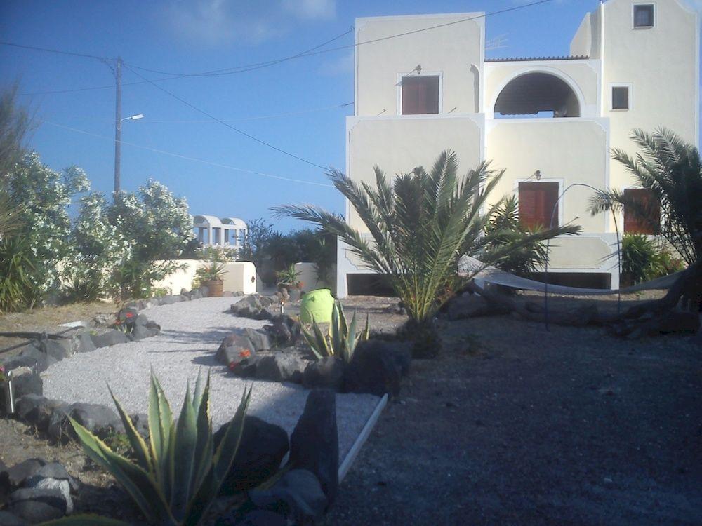 Marina Studios Tílos Buitenkant foto